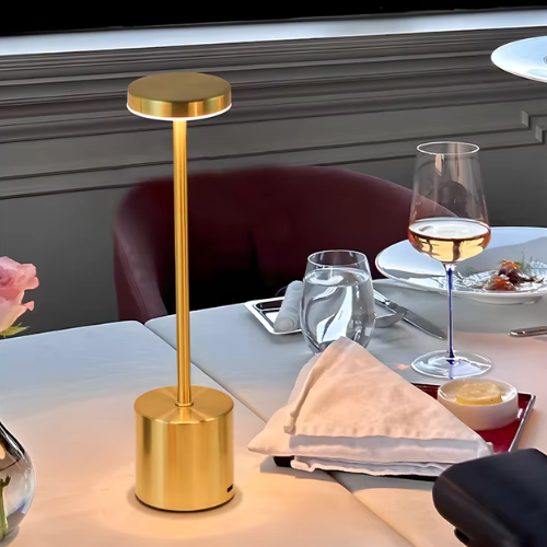 Luminária de Mesa Forma Pura