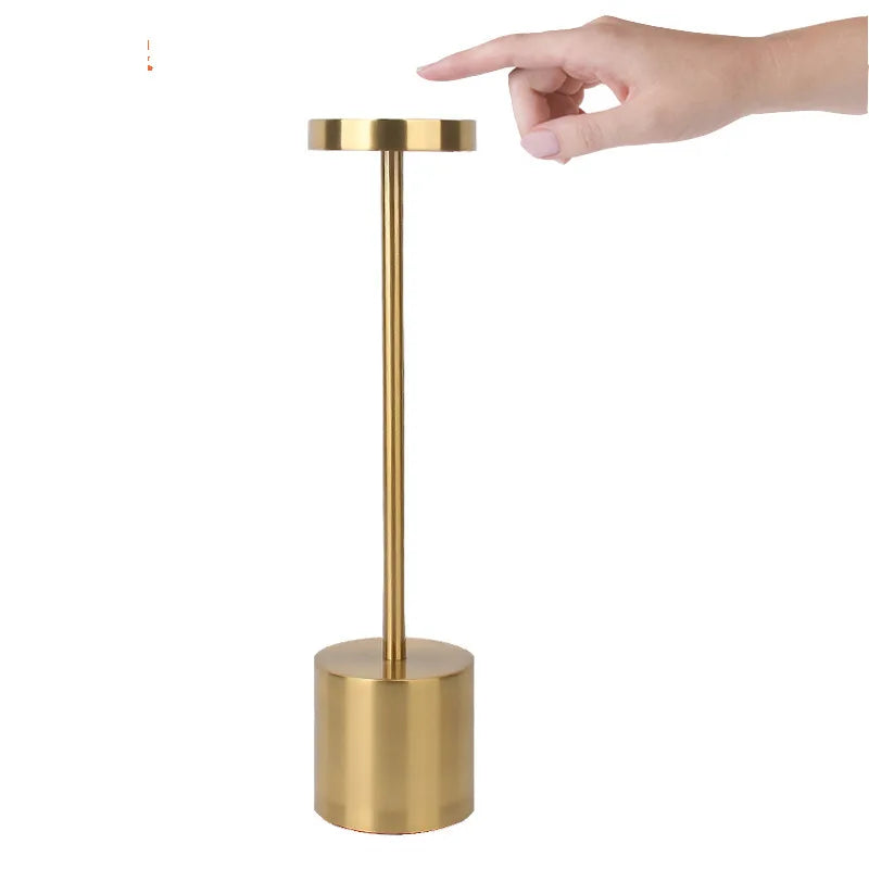 Luminária de Mesa Forma Pura
