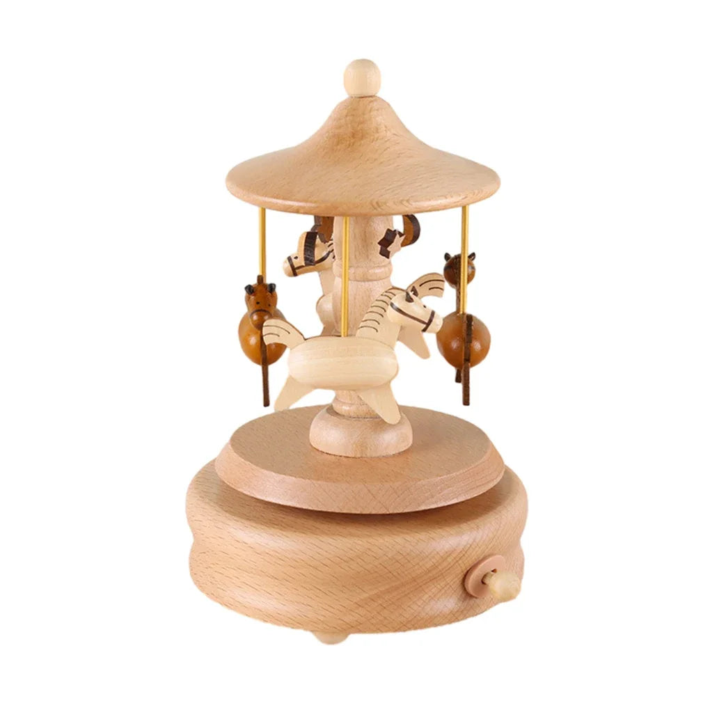 Carrossel Musical Decorativo – Madeira Natural com Movimento Giratório e Acabamento Artesanal