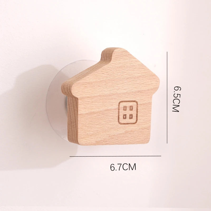 Gancho de madeira em formato de animais