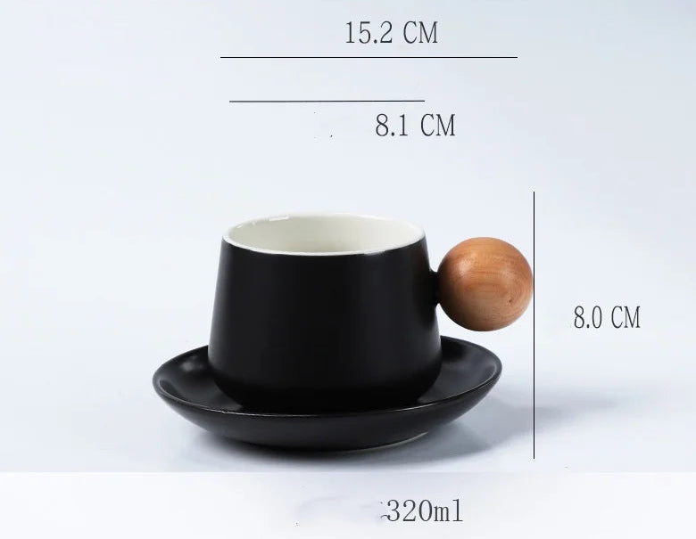 Xícara com Pires – Design Minimalista em Cerâmica com Alça em Madeira Natural